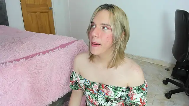  Little angel69 online show from 03/03/25, 06:03