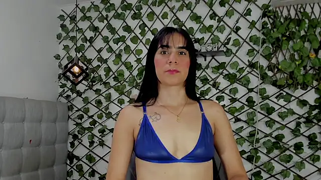 emy 0 online show from 01/08/26, 07:42