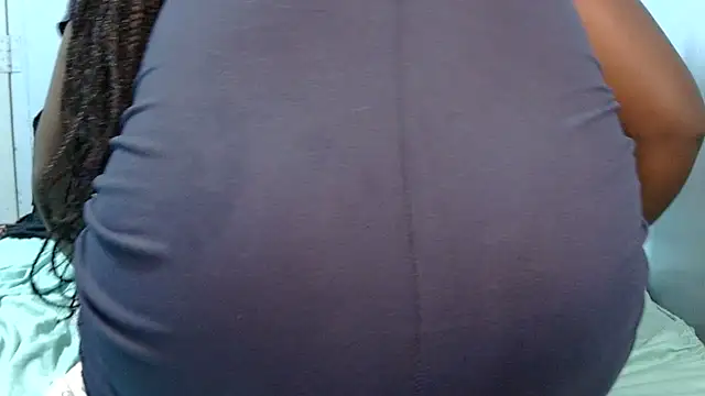 medinahswee online show from 10/31/25, 09:39