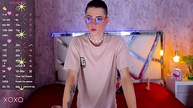 dominic thailor online show from 11/11/25, 02:01