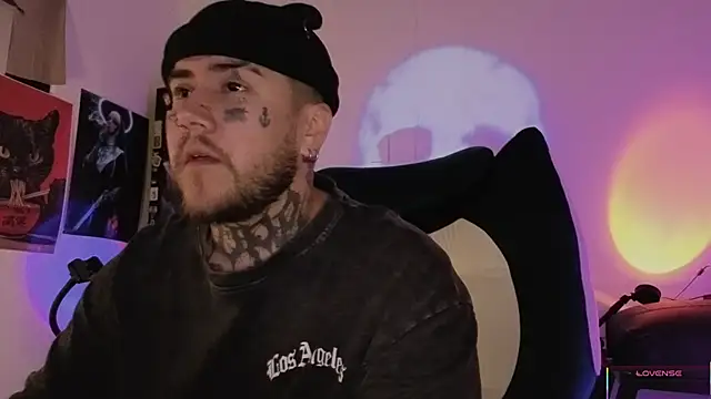 Ash gusbig online show from 11/26/25, 03:50