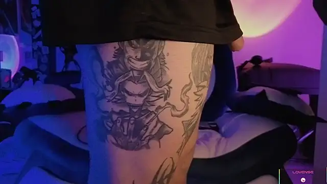 Ash gusbig online show from 12/01/25, 03:07