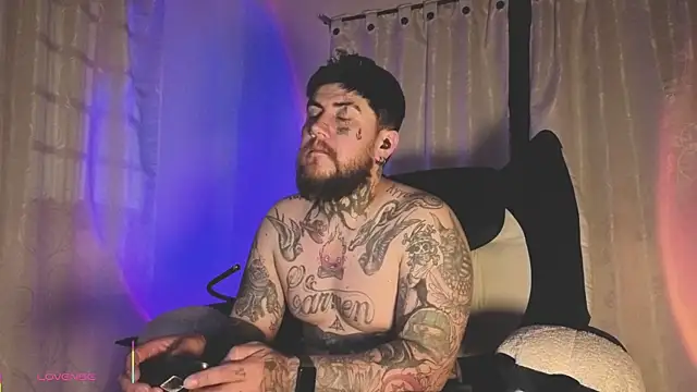 Ash gusbig online show from 04/14/26, 03:11