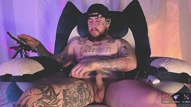 Ash gusbig online show from 04/22/26, 03:57