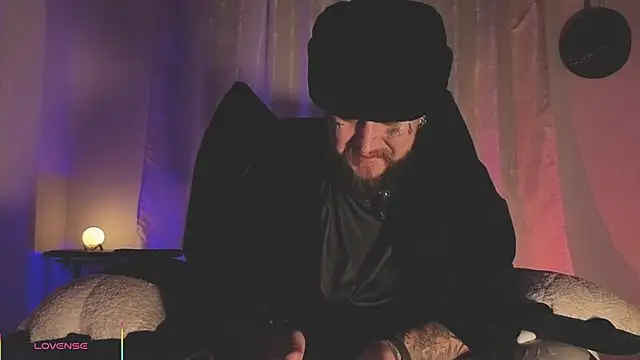 Ash gusbig online show from 04/03/26, 02:18