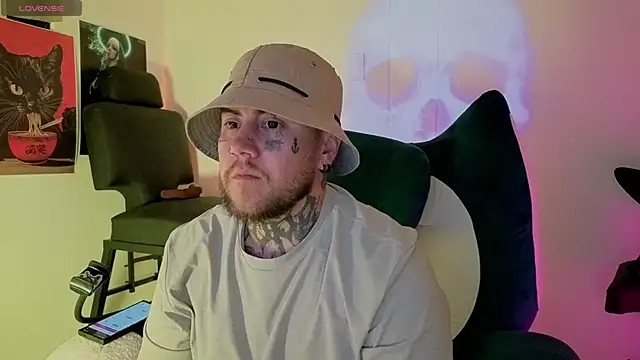 Ash gusbig online show from 11/06/25, 02:37