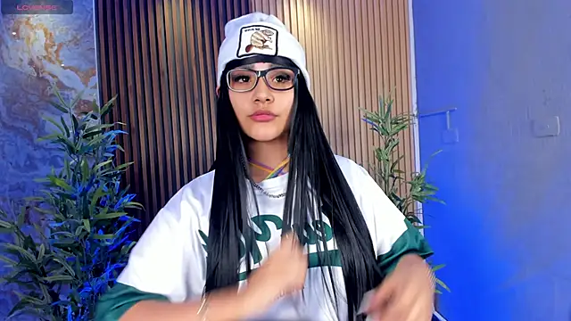 ArigyGomez online show from 10/31/25, 05:31