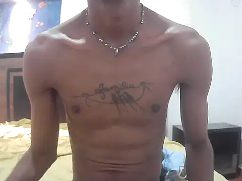 Snapshot of AlbertBigCock chatting on 04/11/26, 01:24 AlbertBigCock online show from 04/11/26, 01:24