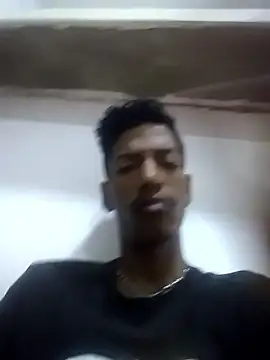 Snapshot of AlbertBigCock chatting on 01/11/26, 08:10 AlbertBigCock online show from 01/11/26, 08:10