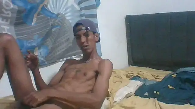 Snapshot of AlbertBigCock chatting on 06/24/26, 03:38 AlbertBigCock online show from 06/24/26, 03:38