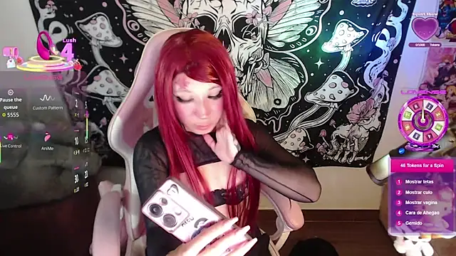 GamerCarrie online show from 10/28/25, 09:19