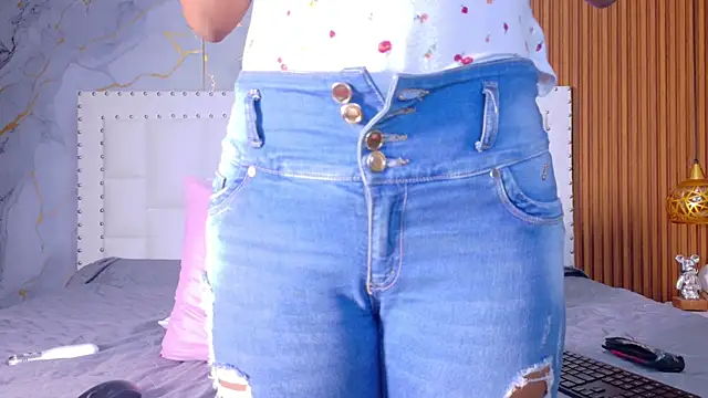 indianschoolgirl online show from 02/10/26, 07:46