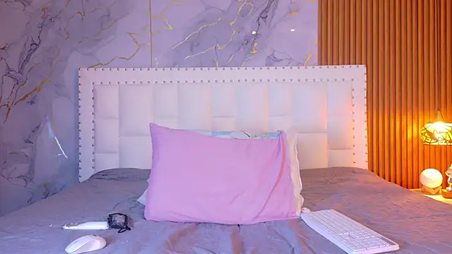 indianschoolgirl online show from 04/09/26, 07:42