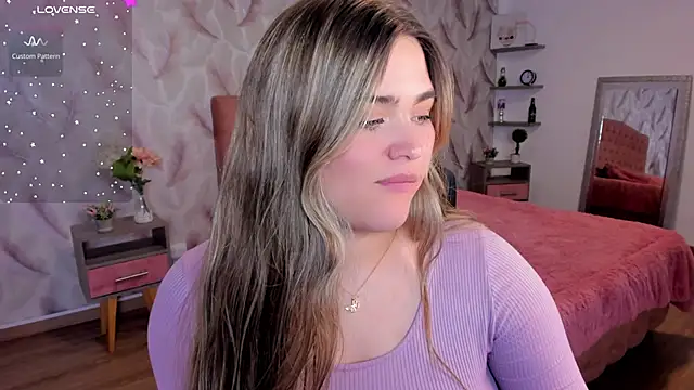 cattaleya    online show from 11/12/25, 02:48