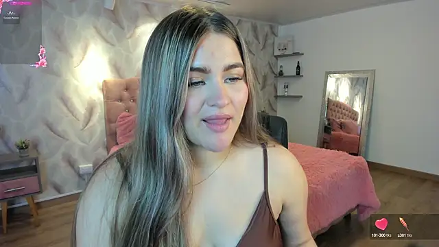 cattaleya    online show from 10/08/25, 04:58