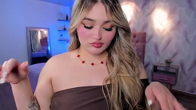 cattaleya    online show from 03/27/26, 03:48