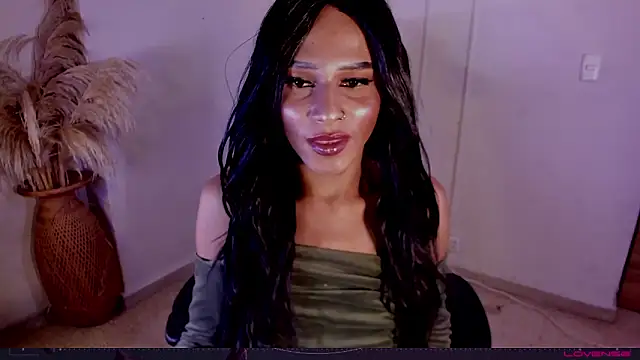 carolinemiller7 online show from 01/10/26, 11:00