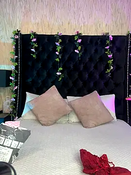 AshleeyPrincess online show from 12/02/25, 12:07