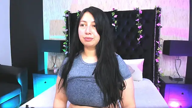 AshleeyPrincess online show from 11/23/25, 02:16