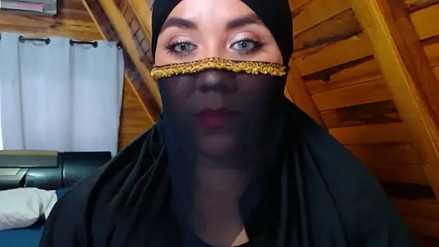 AmbarBurhan online show from 11/04/25, 06:01