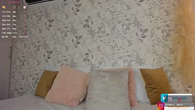 Snapshot of HannaSexTime chatting on 03/02/25, 10:56 HannaSexTime online show from 03/02/25, 10:56