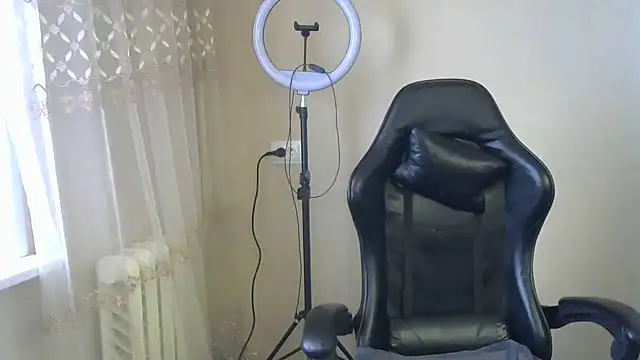 Snapshot of NkPulse chatting on 02/11/26, 08:36 NkPulse online show from 02/11/26, 08:36