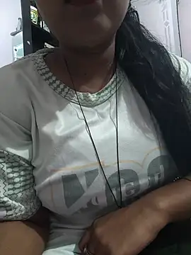 Snapshot of Samarya-78 chatting on 09/21/25, 06:35 Samarya-78 online show from 09/21/25, 06:35