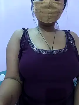 Snapshot of Samarya-78 chatting on 03/07/26, 01:27 Samarya-78 online show from 03/07/26, 01:27