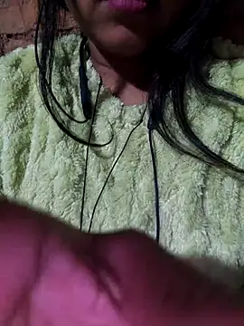 Snapshot of Samarya-78 chatting on 11/14/25, 06:11 Samarya-78 online show from 11/14/25, 06:11