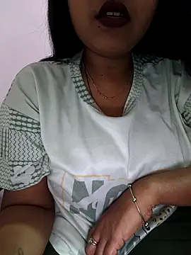 Snapshot of Samarya-78 chatting on 11/10/25, 07:19 Samarya-78 online show from 11/10/25, 07:19