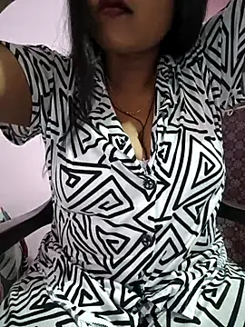 Snapshot of Samarya-78 chatting on 11/09/25, 08:13 Samarya-78 online show from 11/09/25, 08:13