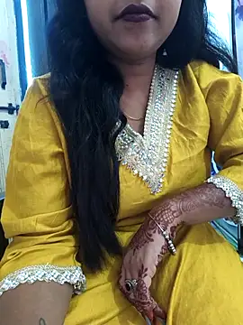 Snapshot of Samarya-78 chatting on 10/13/25, 06:37 Samarya-78 online show from 10/13/25, 06:37