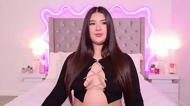 JuliaSUMMERS2022 online show from 02/28/26, 11:15