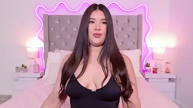 JuliaSUMMERS2022 online show from 04/07/26, 09:38