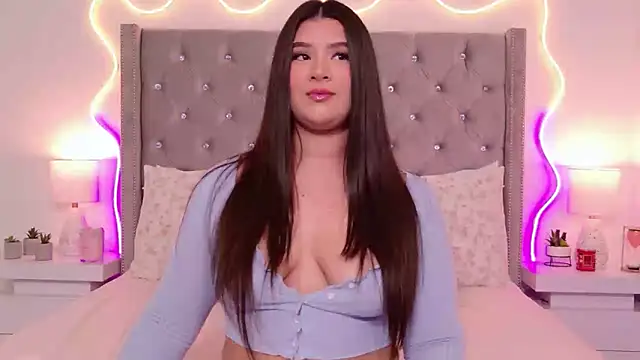 JuliaSUMMERS2022 online show from 02/10/26, 09:58