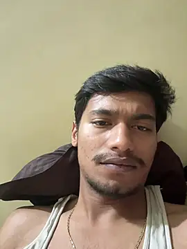 Snapshot of hairydude49 chatting on 06/27/26, 04:40 hairydude49 online show from 06/27/26, 04:40