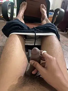 hairydude49 online show from 09/08/25, 05:34