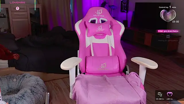  enternity  online show from 11/18/25, 10:18