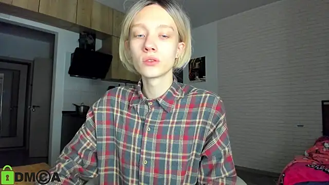  Alice Kitty online show from 10/29/25, 05:45