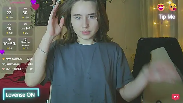 Snapshot of Aurora_workerr chatting on 12/25/24, 08:39 Aurora workerr online show from 12/25/24, 08:39