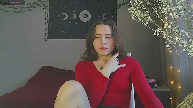 Snapshot of Aurora_workerr chatting on 02/12/25, 02:24 Aurora workerr online show from 02/12/25, 02:24