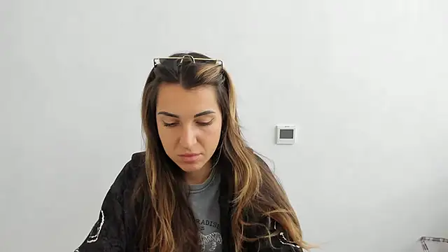 Summmmersky online show from 11/01/25, 08:52