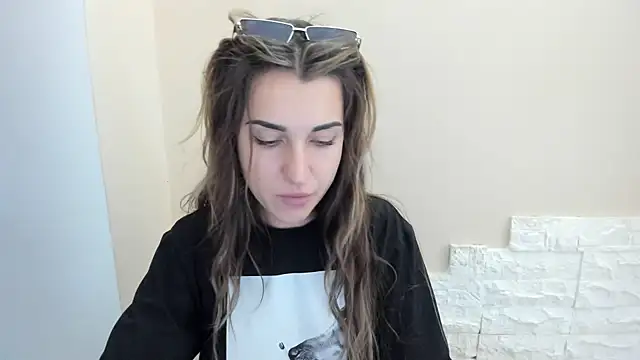 Summmmersky online show from 11/22/25, 02:16