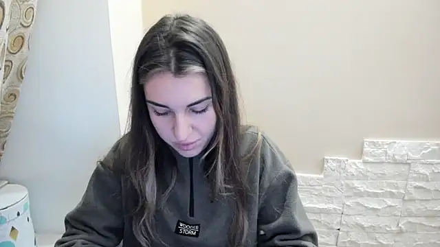 Summmmersky online show from 12/18/25, 02:43