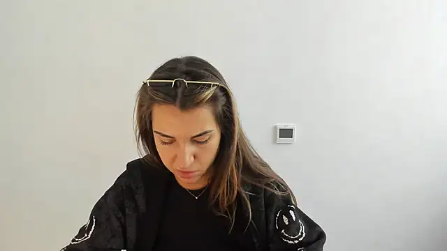 Summmmersky online show from 10/31/25, 12:13