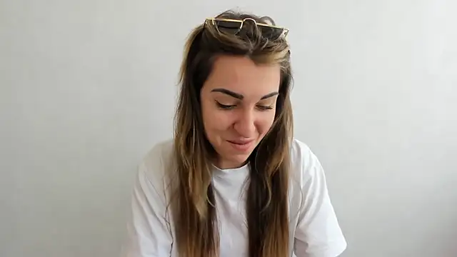 Summmmersky online show from 03/21/25, 08:39