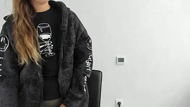 Summmmersky online show from 10/03/25, 08:38