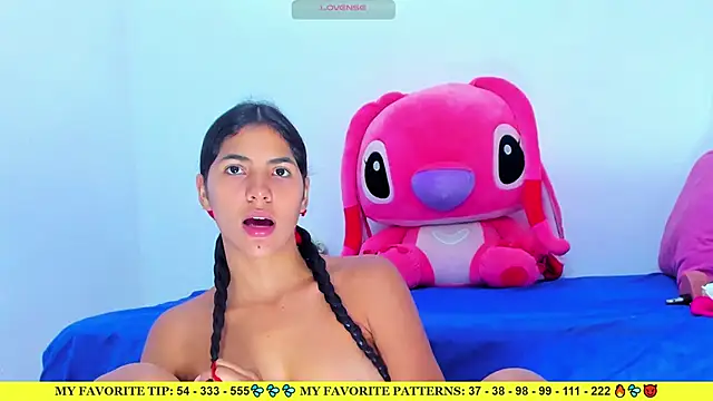 Snapshot of AriannaLewiis chatting on 06/07/26, 07:52 AriannaLewiis online show from 06/07/26, 07:52