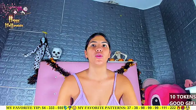 AriannaLewiis online show from 10/19/25, 07:27