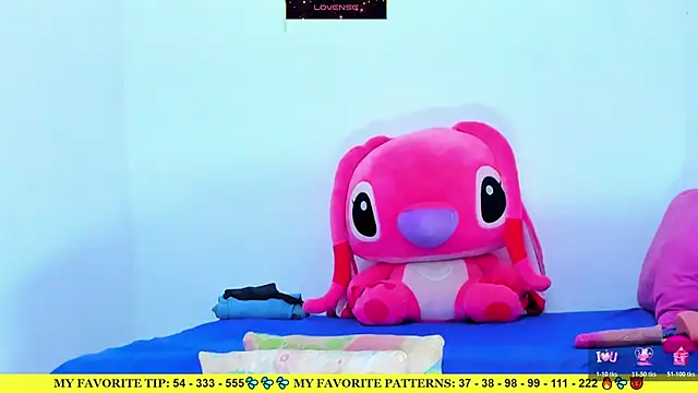 Snapshot of AriannaLewiis chatting on 06/12/26, 07:33 AriannaLewiis online show from 06/12/26, 07:33